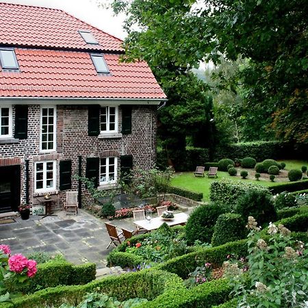 Landhaus In Idyllischer, Ruhiger Lage Und Flughafennaehe Ратінген Екстер'єр фото